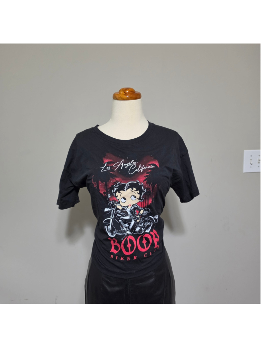 Betty Boop Biker Club LA California Graphic Tee Size S